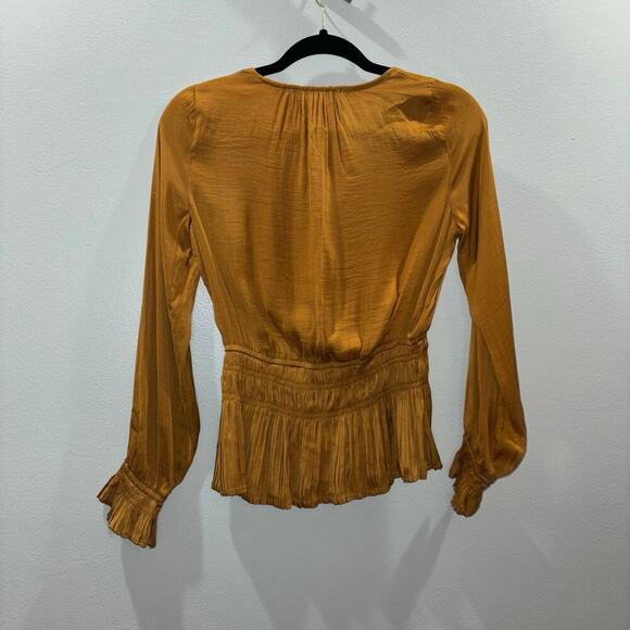 Philosophy Gold Puff Sleeve Smocked Waist Pleated Blouse Size XS NWT - Picture 5 of 14